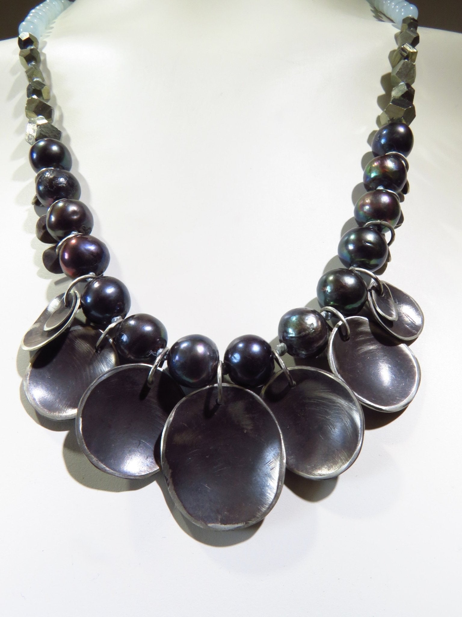 Emily Howell Jewlery - Anastasia Boutique