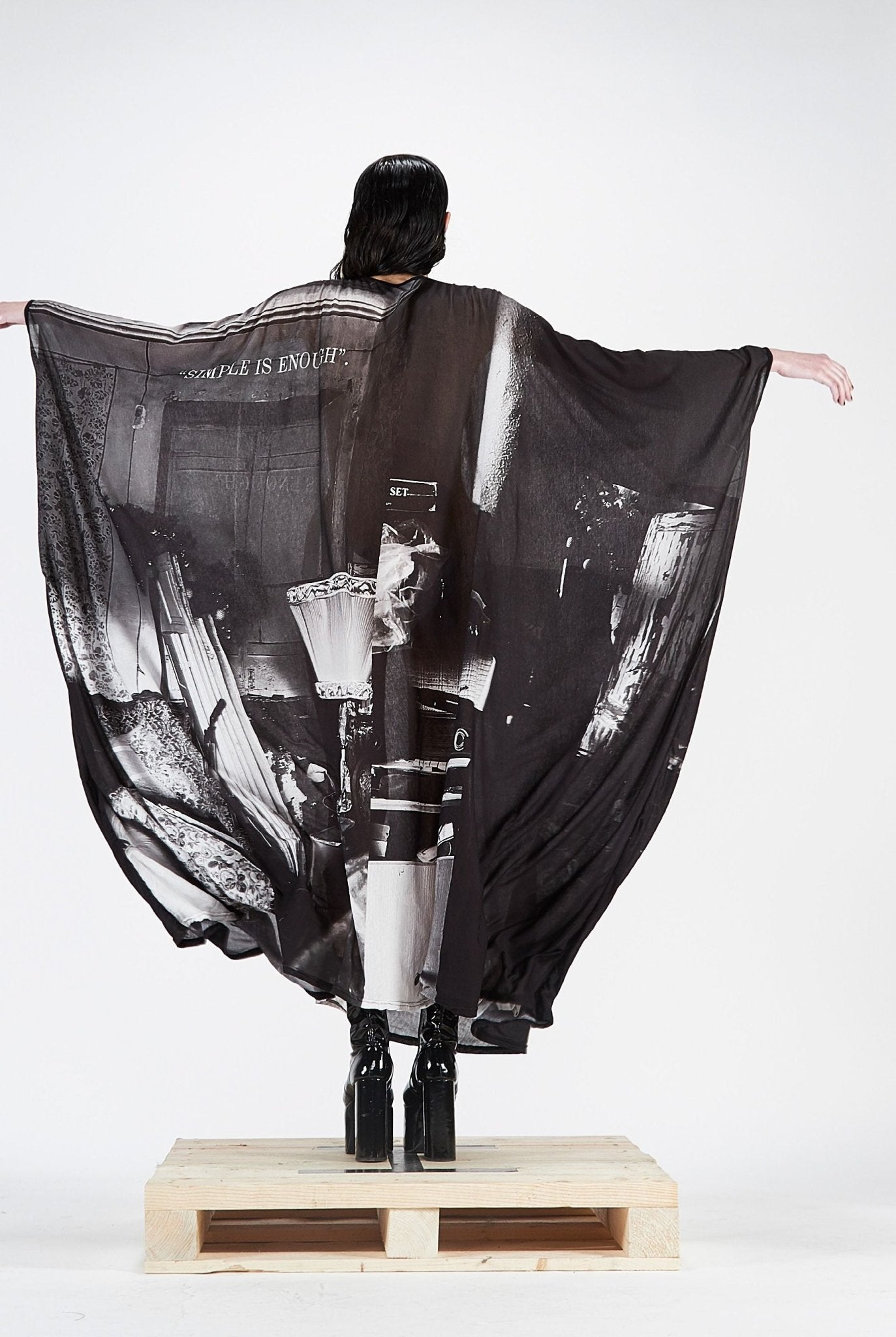 Barbara Bologna On ID magazin - Anastasia Boutique