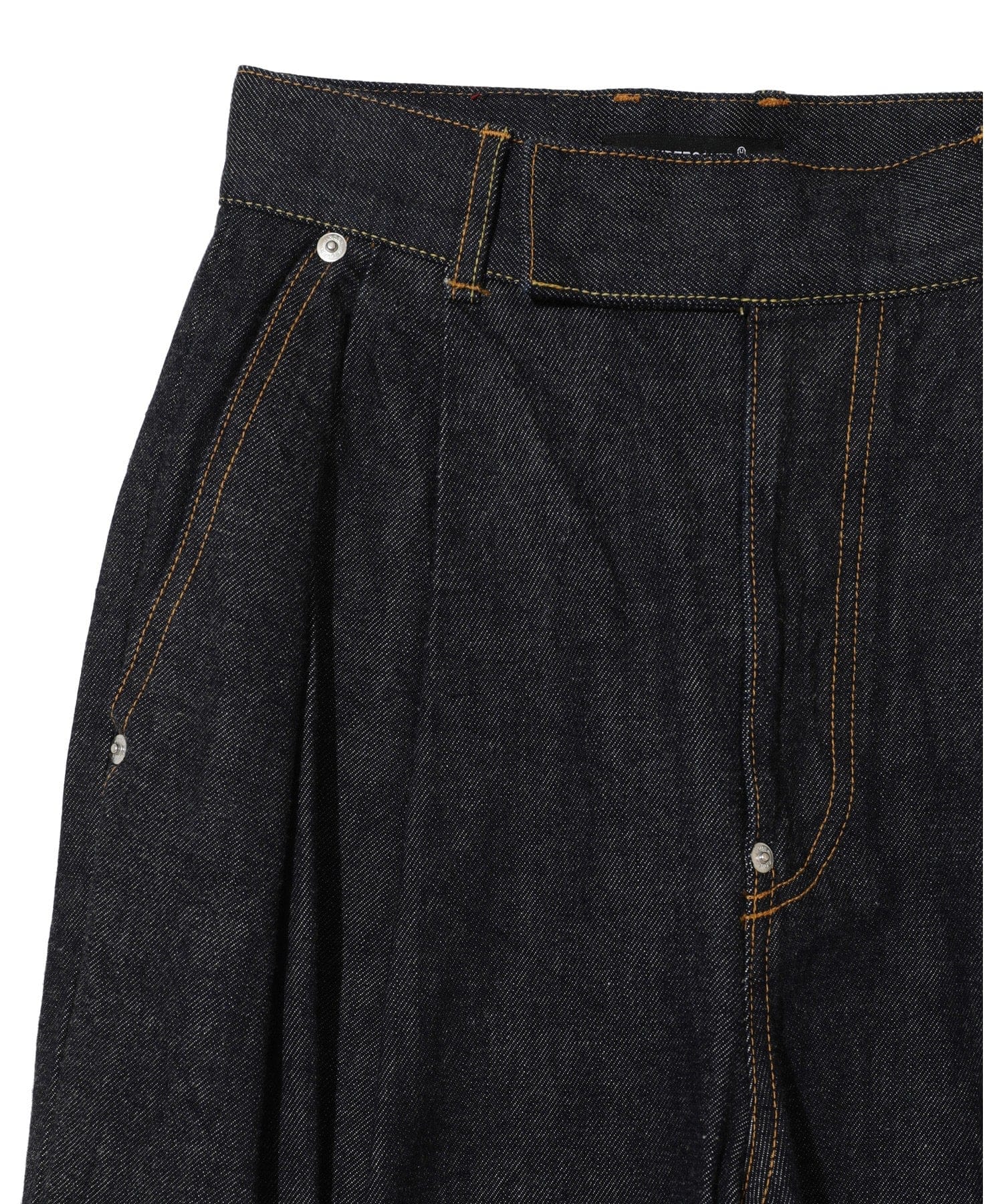 Womens Pants Undercover Indigo Pleated Denim with Red Logo Patch Black